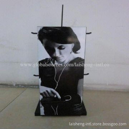 Rotating Display Rack, Sized 18 x 7.5 x 5.5"